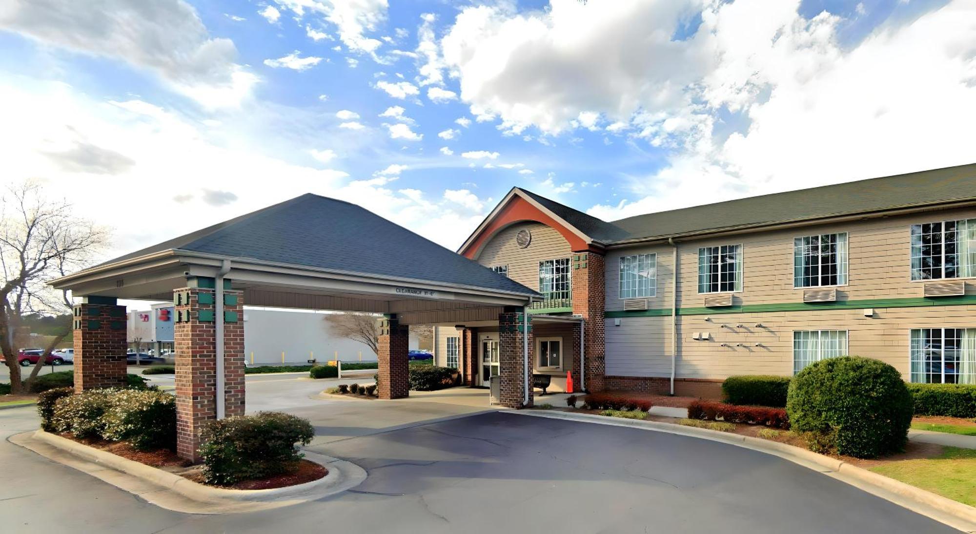 Hotel Super 8 By Wyndham Smithfield-Selma Zewnętrze zdjęcie